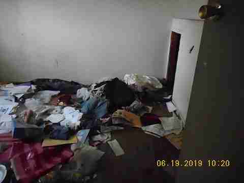 14040 Burt (25)_m.jpg